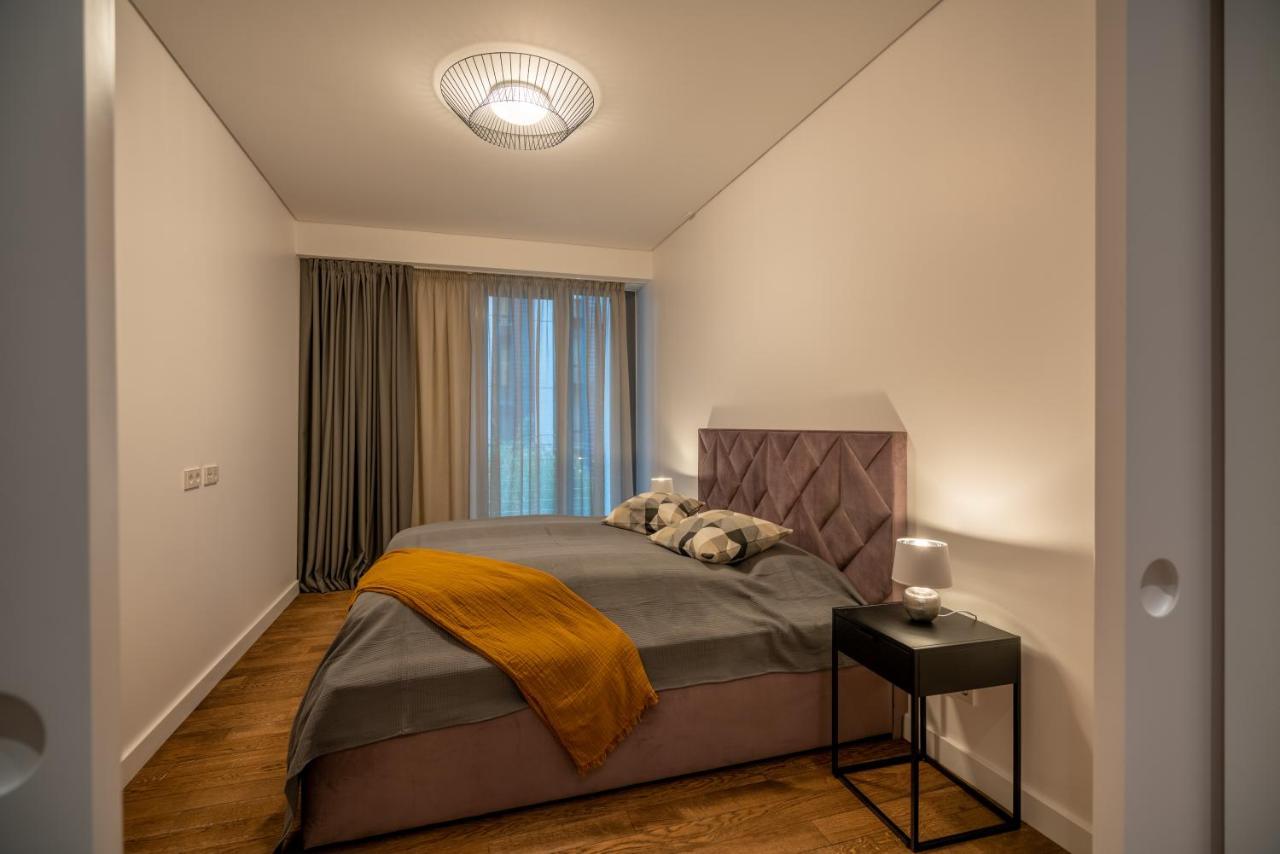 Easyrooms Dzirnavu รีกา ภายนอก รูปภาพ