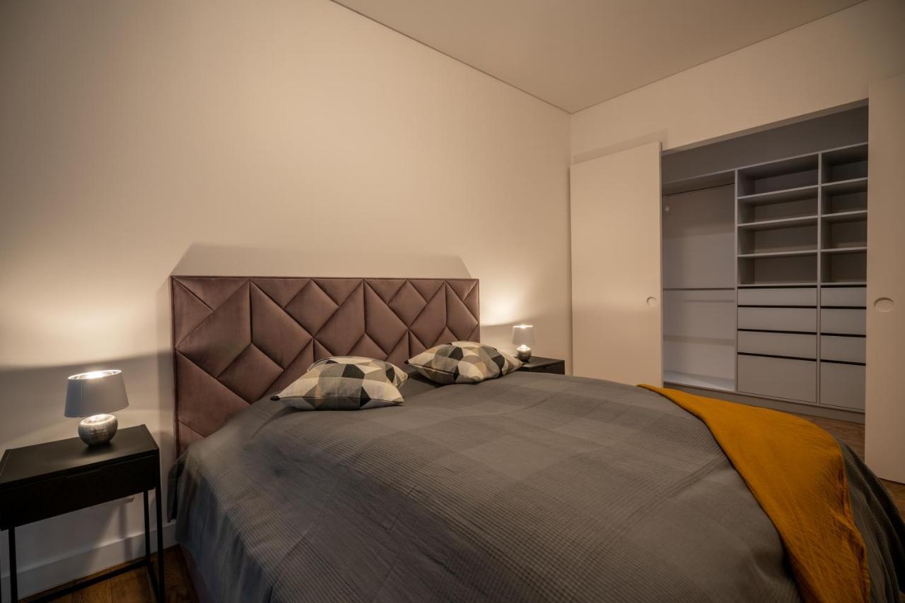 Easyrooms Dzirnavu รีกา ภายนอก รูปภาพ